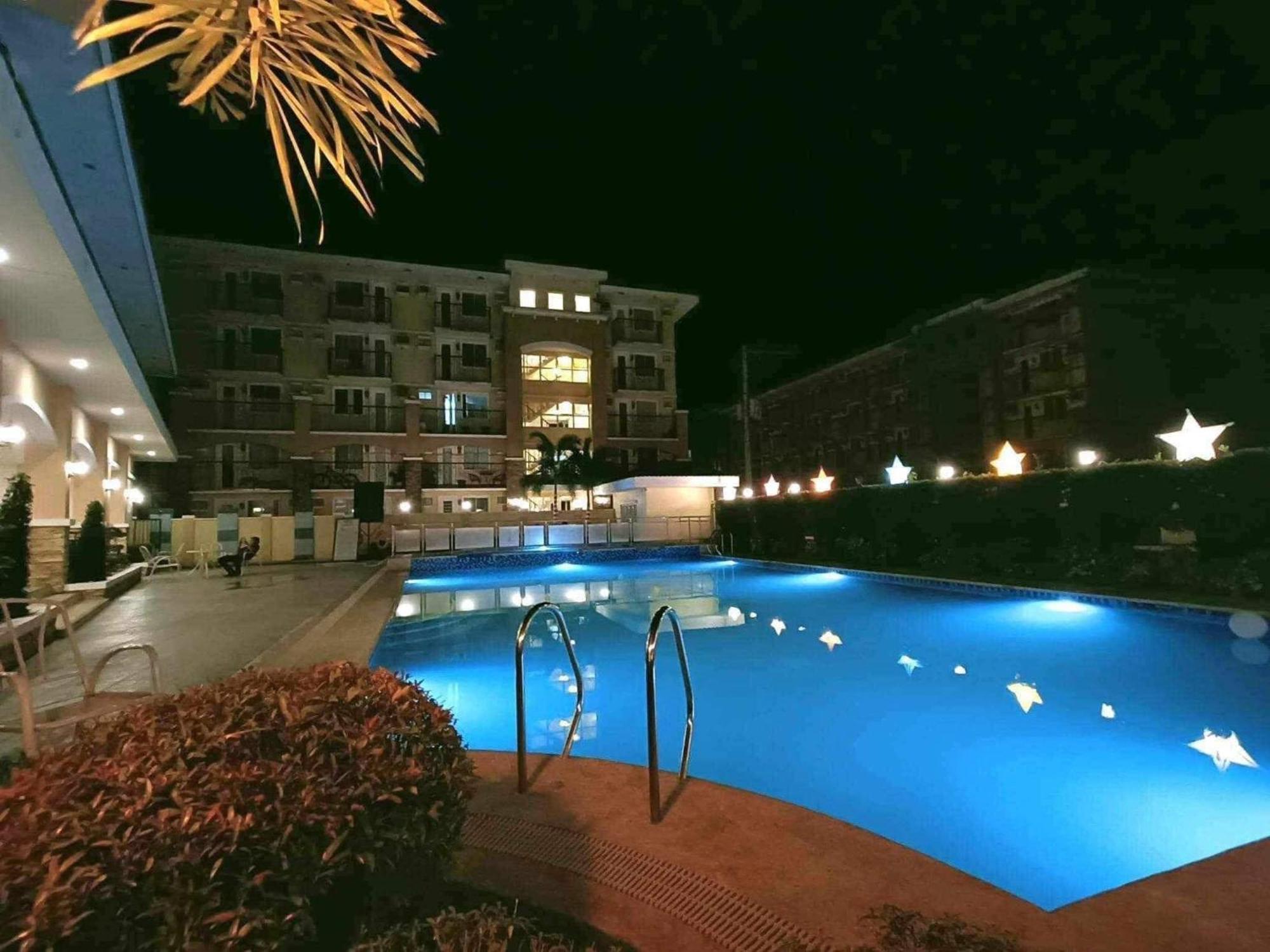 Reicondotel Arezzo Davao Davao City Esterno foto