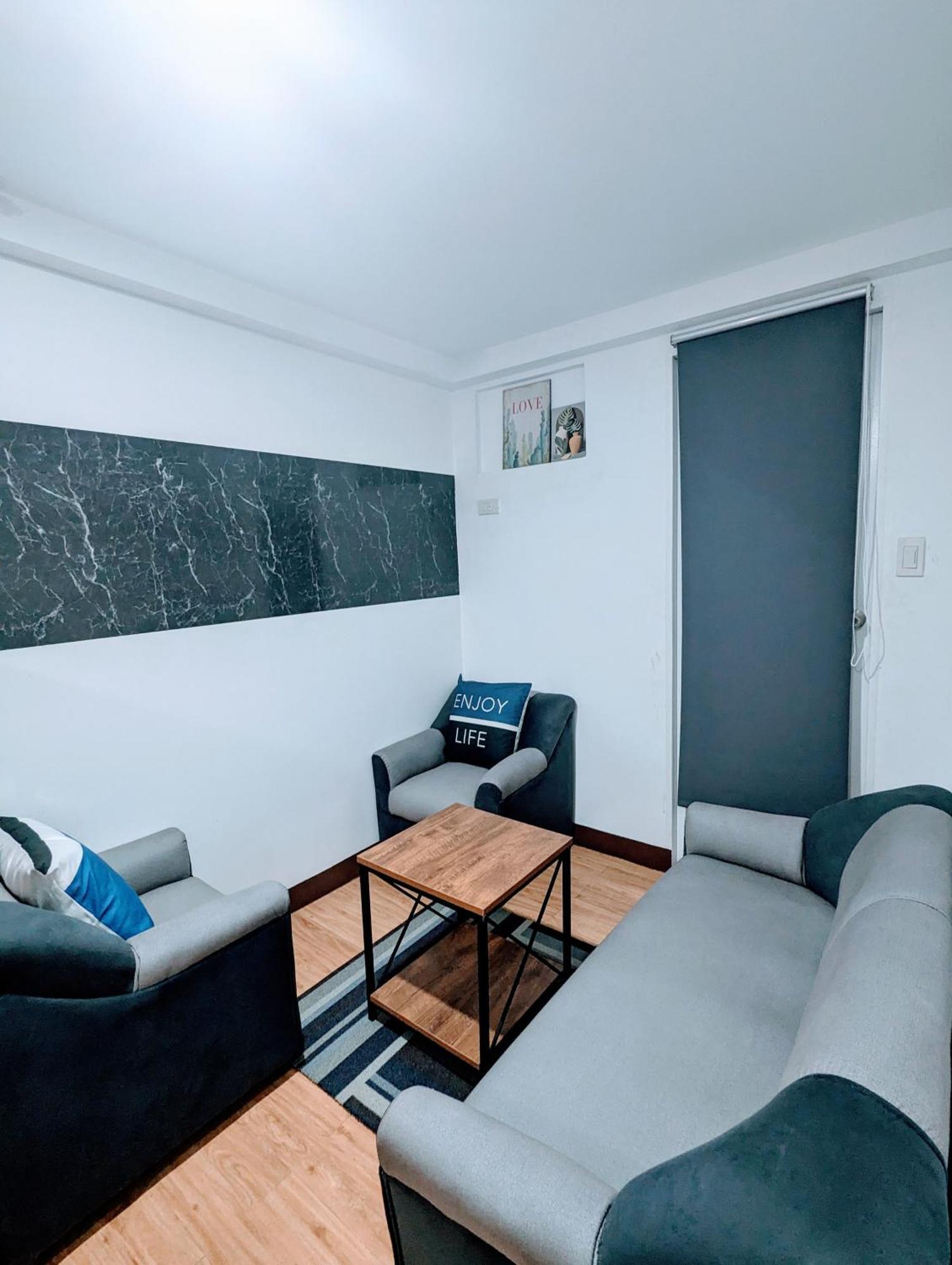Reicondotel Arezzo Davao Davao City Esterno foto
