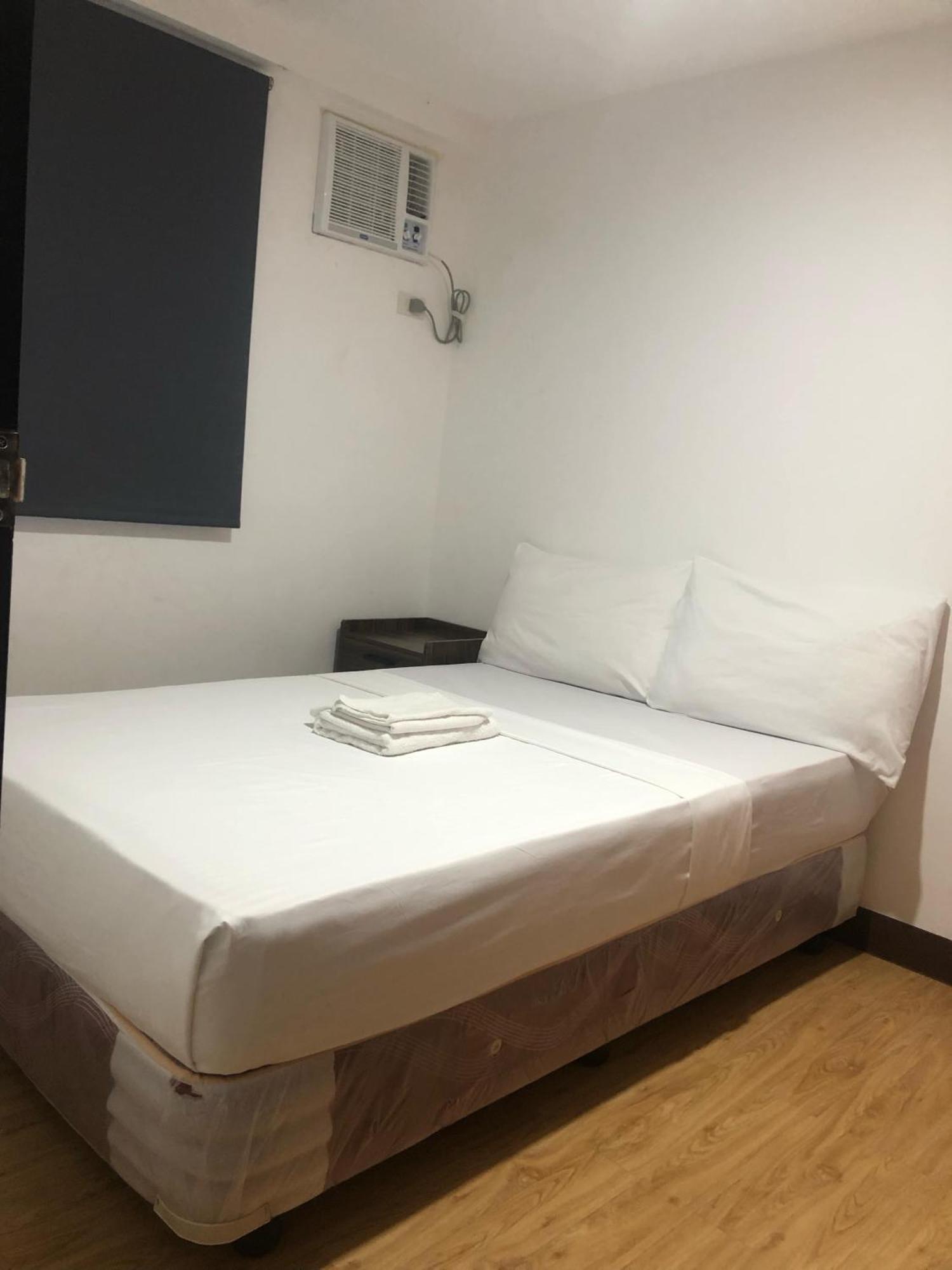 Reicondotel Arezzo Davao Davao City Esterno foto